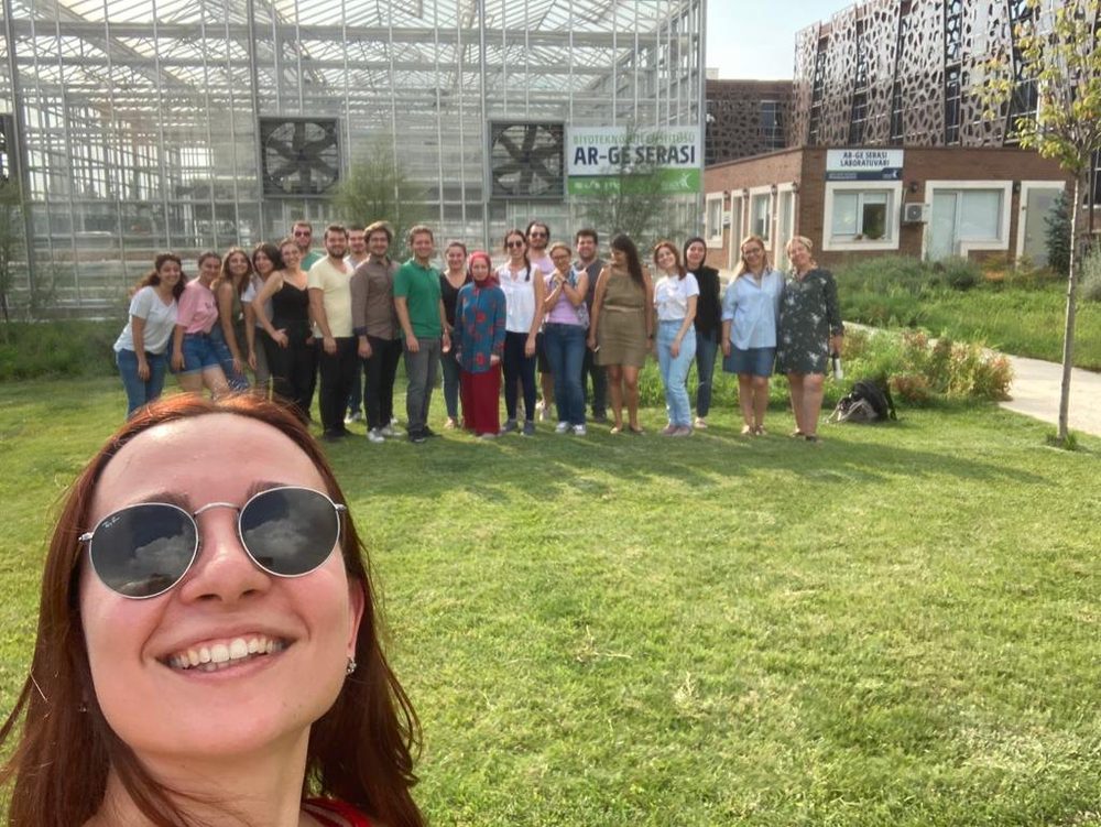 The team in front of the R&D greenhouse