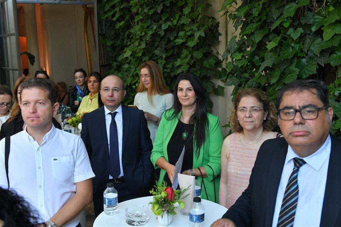 Vahaa ile geliştirdiğimiz Arzum x Vahaa Smart Garden piyasaya çıktı